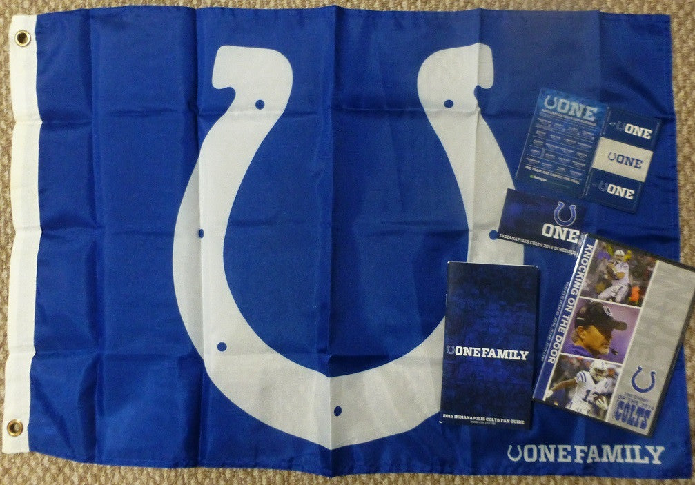 Indianapolis Colts Gift Set 2015-2016 - Flag, DVD, Magnet Schedule, Fan Guide